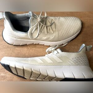 Adidas Asweego Women’s running shoes size 11 Ortholite gel insoles